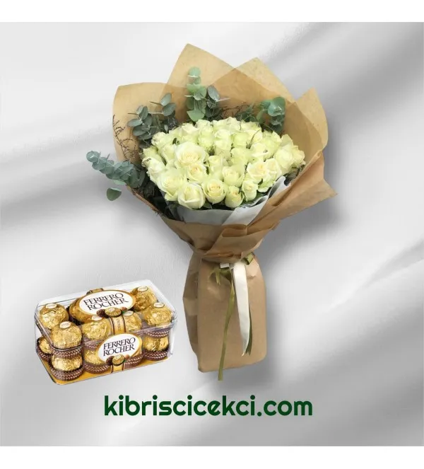 30 Beyaz Gül Buketi 16'lı Ferrero Çikolata